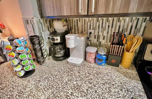 Tropical Breeze - 2BR/NRG/Medical Center/Galleria - Foto 28