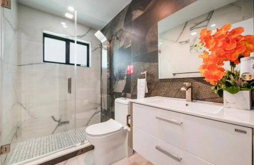 The Palms -Mini Golf , Foosball Table, Heated Pool ,Baby items ,BBQ - Foto 12