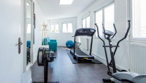 Suites Mana - Le Manaloft, Chic et moderne avec salle privée de Fitness en plein centre-ville de Rethel - Foto 3