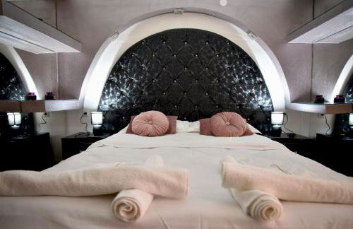 Eleni De Lux - Photo 47