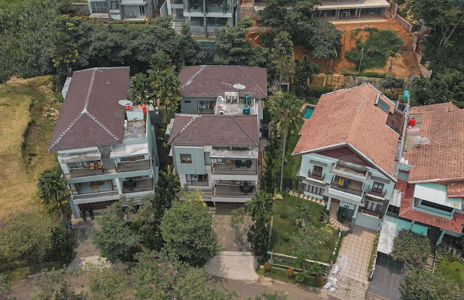 Oyama City View 4BR Villa with a Heated Pool - Photo 36