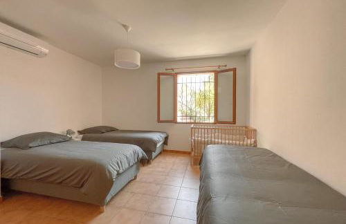 Sea-view villa for 11 guests with a heated infinity pool - Foto 17