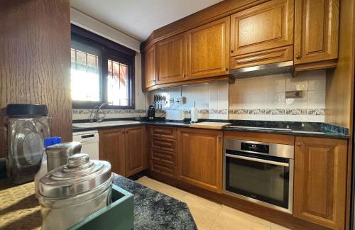 Maikran Premium Fantastic Family Villa with Pool - Foto 7