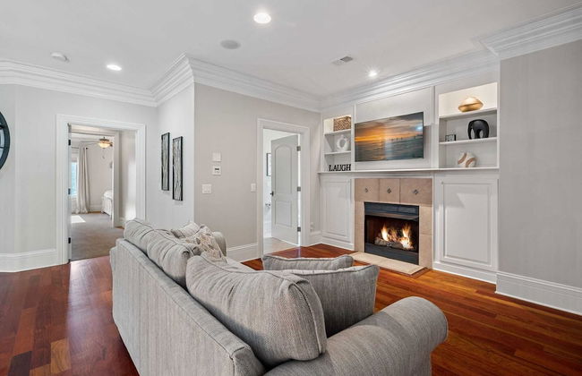 Livin' Large Lake Norman Estate w/ Pool, Dock, Game Room & Scenic Views - Photo 12