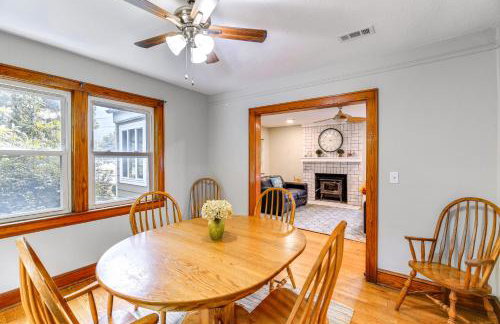 Charming Damascus Retreat with Deck and Creek Views! - Foto 8