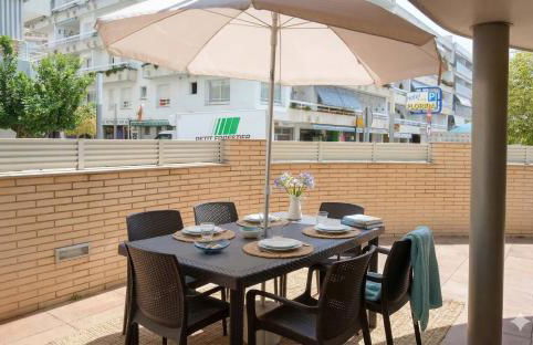 Voramar – A 50 m de la Playa, Parking y A/A - Photo 2