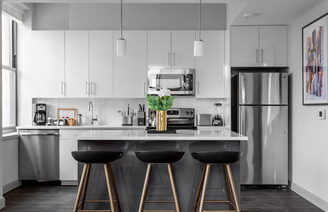 Amazing 2BR Downtown With 98 Walk Score - Foto 4