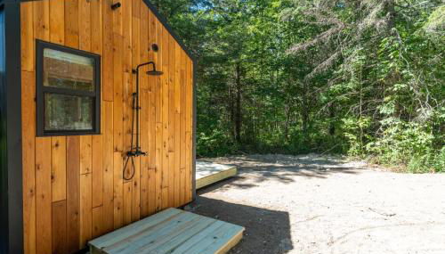 Luna Nook-Cabin with tub Queen Bed & pullout sofa - Foto 4