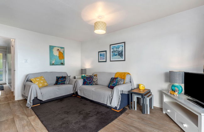 Swn Y Tonnau - Sea Front Apartment Spectacular Sea Views Parking Direct Beach Access - Foto 5