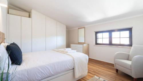 Aroeira Sunny Villa - Heated Pool extra cost - Foto 2