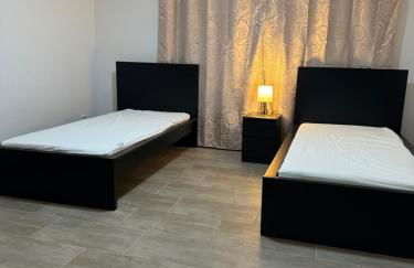 Laras voll ausgestattete Gartenwohnung mit WLAN und TV - Foto 54