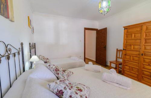 Casa Patio de Los Naranjos Piscina privada - Photo 13