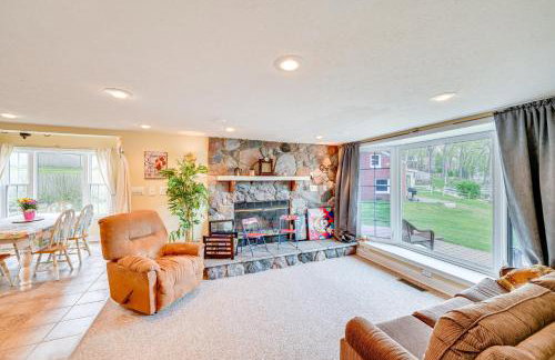 Scenic Views Spacious Webster Lake House! - Foto 6