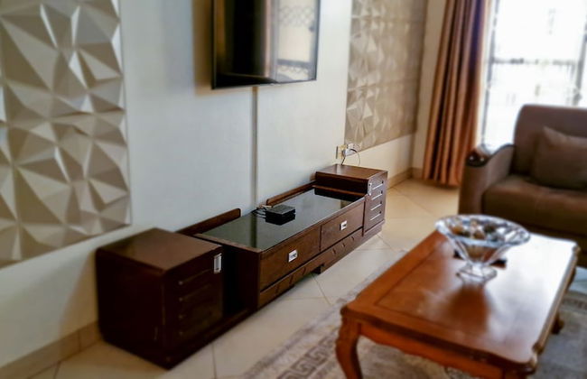 Eric Wilkins Apartments - Photo 49