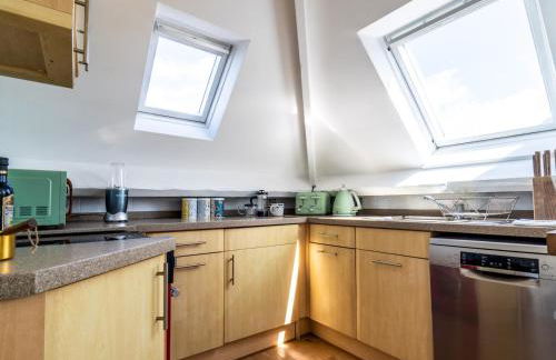 Tranquil cosy apartment in centre of Avening - Pass the Keys - Foto 10