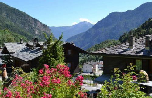 Spectacular mountain hideaway - Foto 13