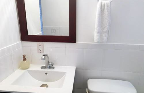 South Beach Steps to Ocean Drive with Free Parking - Foto 22