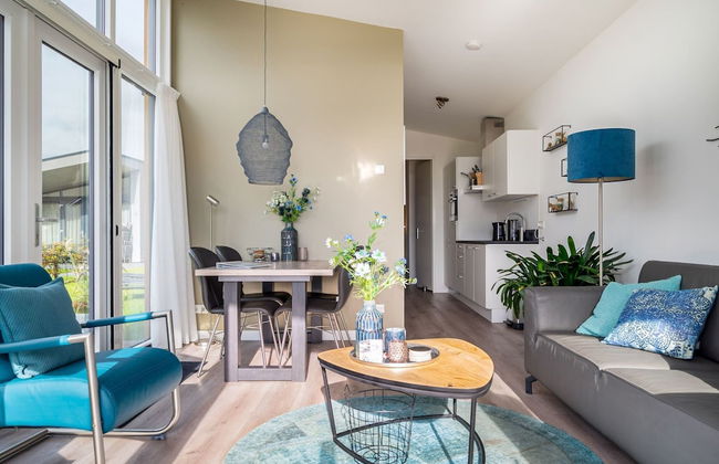 Modern Chalet With Dishwasher, in Friesland - Foto 9