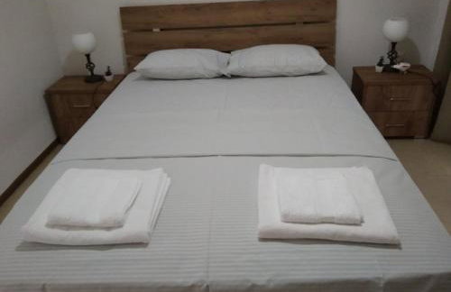 Gorginas Home - Photo 6