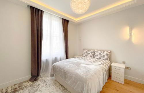 Stylish One Bed Flat in Paddington Pool and gym next door Free secure underground parking nearby - Foto 8