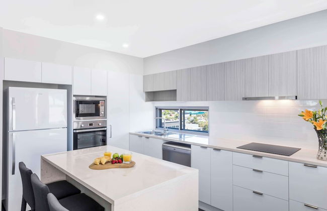 Oaks Brisbane Woolloongabba Suites - Photo 11