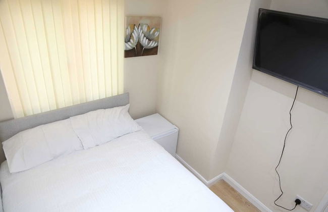 Budget 4-bedrooms In Thamesmead - Foto 12