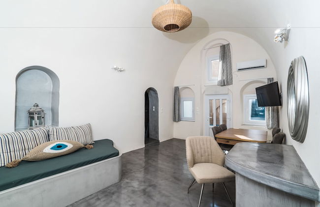 Thetis Cave Houses - Photo 25