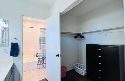 Cozy 3 Bedrooms Town home in Chandler with community pool - Foto 9