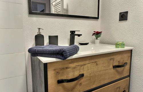 L'Atelier St James - Gare, Parking Privé - Clim - Piscine - Foto 10