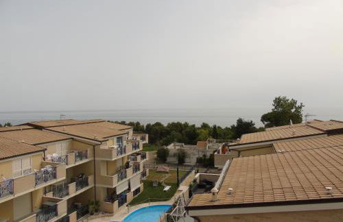 Homiday - Green Bay Village - Photo 79