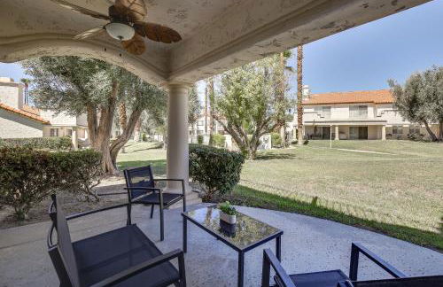 Patio and Pool Access Stunning Palm Desert Townhome - Foto 18