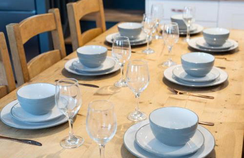 Cotswolds-Stroud-Large 9 Bed Home-Sleeps 20-Work or Leisure - Foto 60