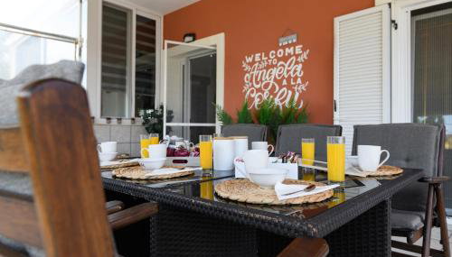 Angela a la Corfu - Foto 2