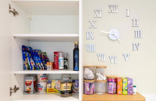 Allt Mor Rentals - Chalet with hot tub, And Studio Apartment no hot tub - Foto 11