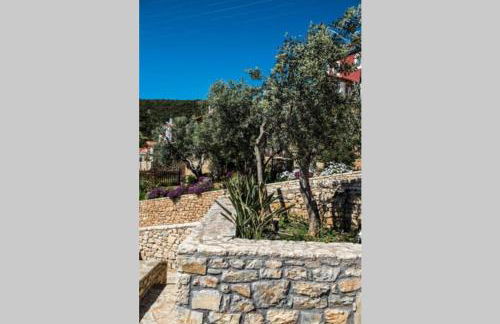 Apollo Romantic Sea View Villa - Photo 18