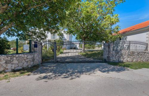 MY DALMATIA - Sport and Spa villa Neoric with private heated pool and tennis court - Foto 47