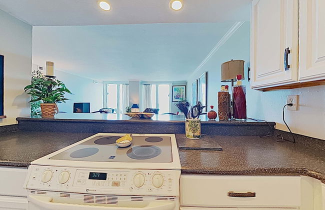 Sabine Yacht & Racquet by Southern Vacation Rentals - Foto 25