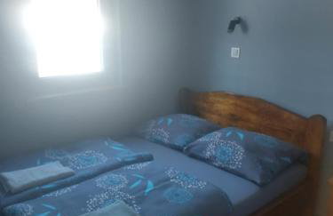 Domek w Karkonoszach nad stawem - Foto 23