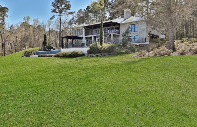 7BR Lakefront Haven Pool Hot Tub Gated 4acres - Foto 76