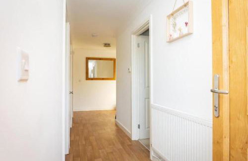 4 Bed Detached Home-Gloucester-Sleeps 10-Parking for 3-Work or Leisure - Foto 31