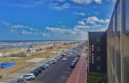 Incrível Sacada à Beira Mar APTO 3Q - Foto 28