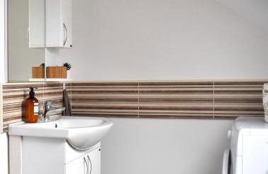 Central Park Apartments - Photo 32