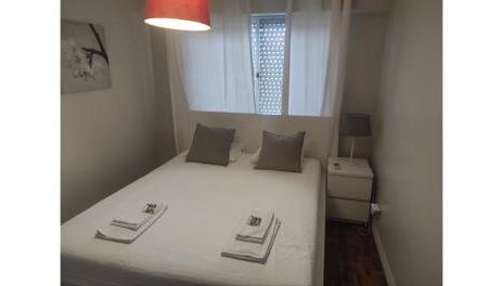 Large Contemporary Apartment with Three-Bedroom - Foto 3