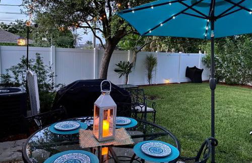 2 mins to Downtown Atlantic Ave-3 mins to Beach-600mbps-BBQ-Fenced Yard - Foto 1