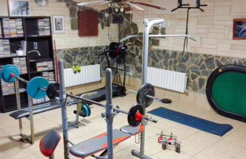 Espectacular casa con piscina - Foto 30