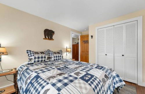 Home Away From Home in Down Town Meredith - Foto 22