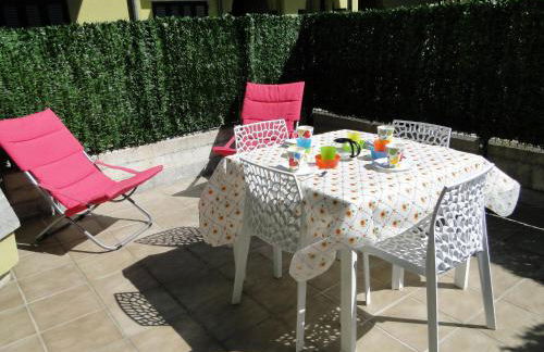 Apartamentos El Pinedo - Foto 8