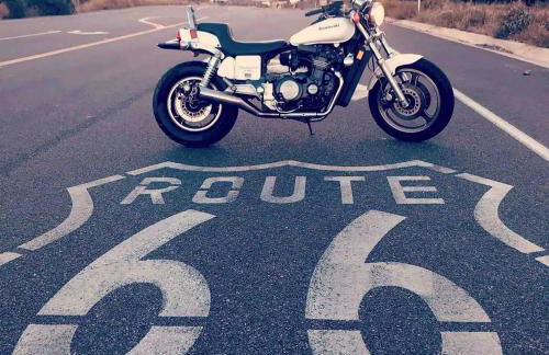 Fully Refurbished Container in Devore Heights, California, for Glamping Trips on Route 66 - Foto 10