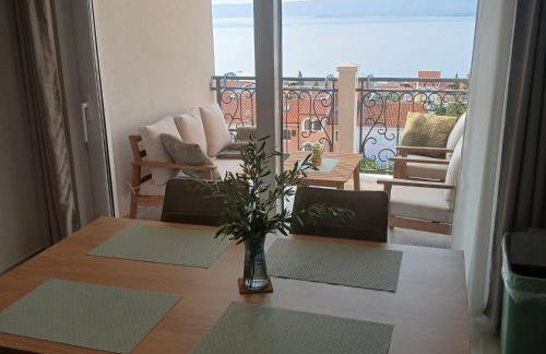 The Father's House - Photo 2