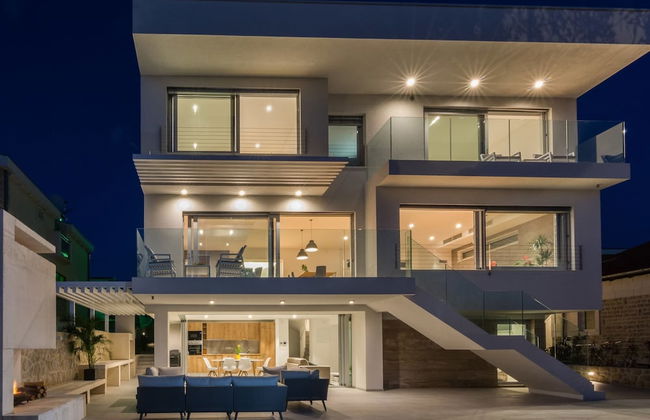 Luxurious Villa in Kozino With Fenced Garden - Photo 1